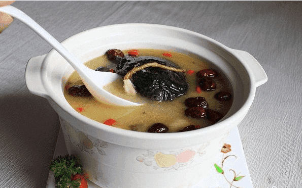 甲鱼虫草红枣汤