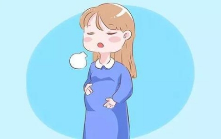试管怀孕后症状会逐渐消失，出现不适需及时就医